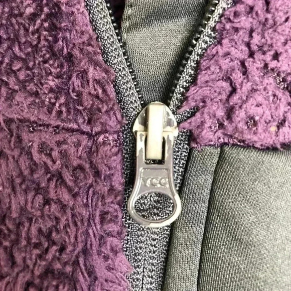 Columbia Purple Sherpa Style Jacket Size Medium - Picture 11 of 16